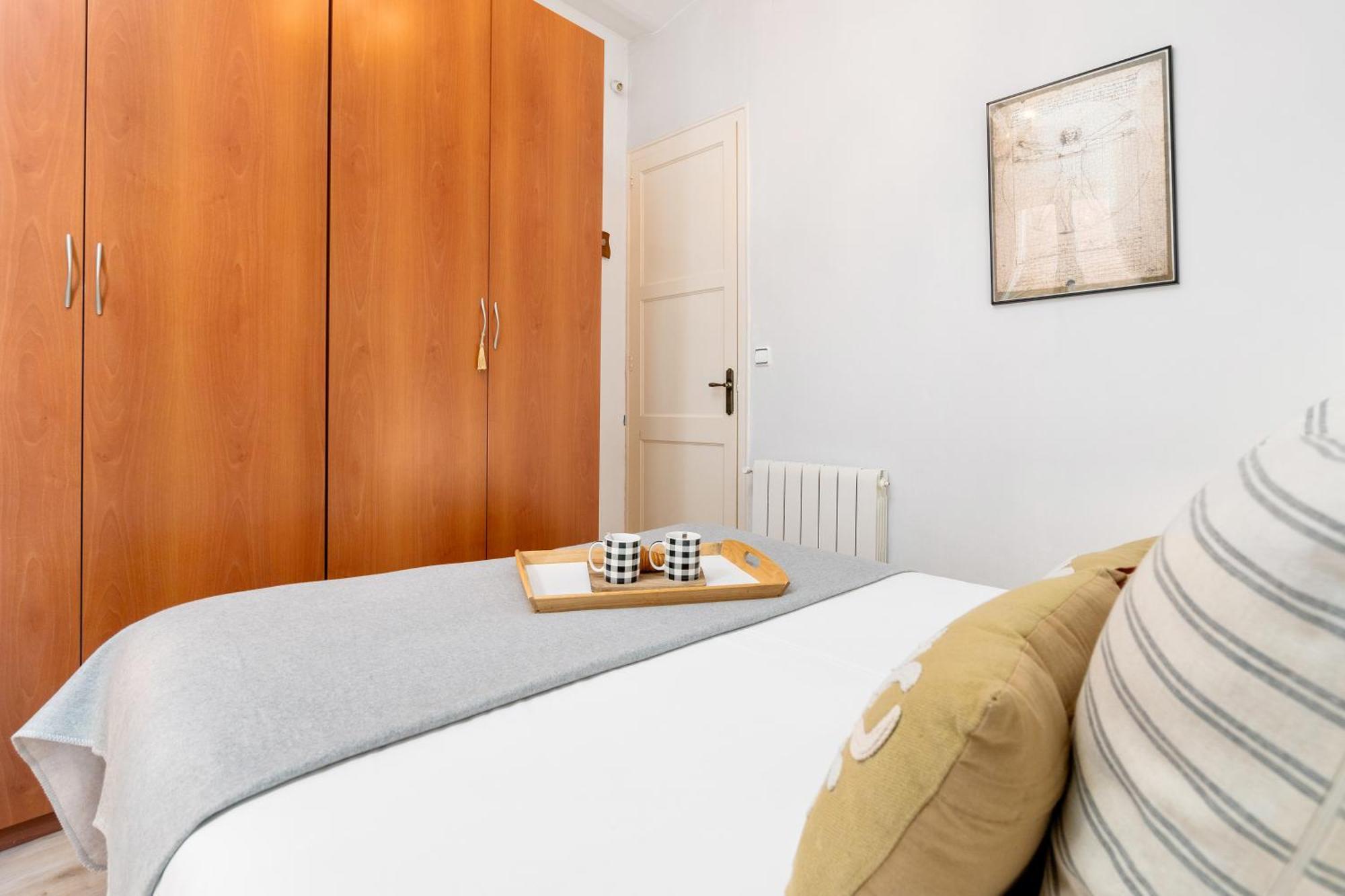 Апартаменты Fridays Flats Whisper-Quiet Near Sagrada'S Heart Барселона Экстерьер фото