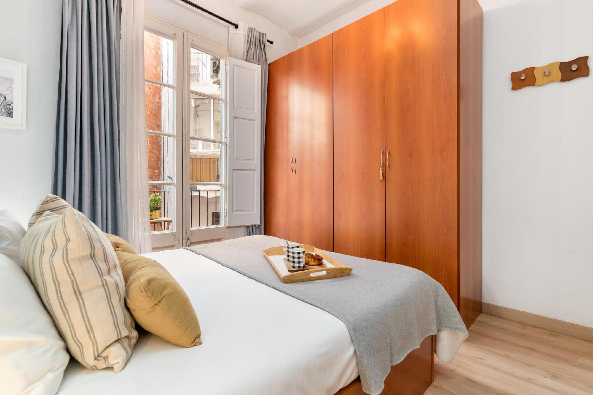 Апартаменты Fridays Flats Whisper-Quiet Near Sagrada'S Heart Барселона Экстерьер фото
